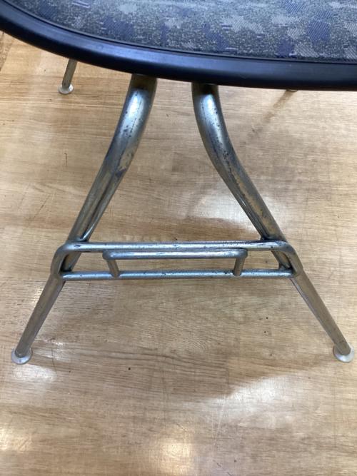 Herman Miller (ハーマンミラー) シェルチェア ブラック スタッキングベース