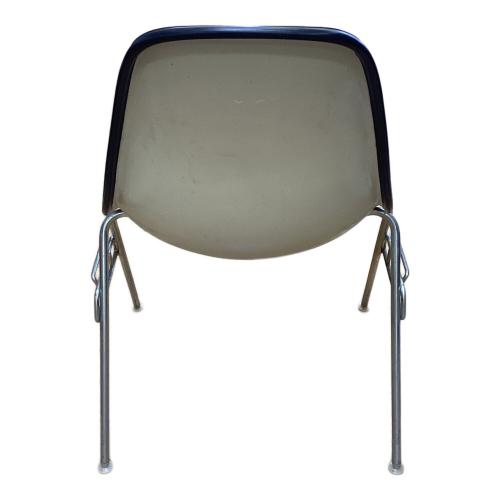 Herman Miller (ハーマンミラー) シェルチェア ブラック スタッキングベース