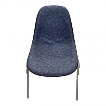 Herman Miller (ハーマンミラー) シェルチェア ブラック スタッキングベース