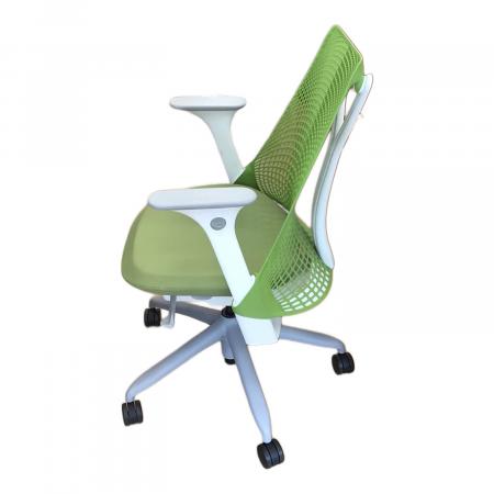 【トレファク神戸南店】Hernan  Millerのセイルチェア【取りに来られる方限定】 Herman Miller (ハーマンミラー) セイルチェア グリーン｜トレファクONLINE