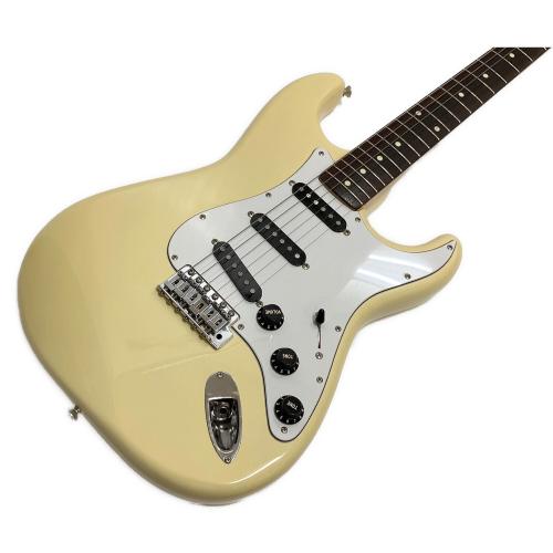 FENDER JAPAN (フェンダージャパン) エレキギター @ ストラトキャスター ST72-65 逆反り有 動作確認済み A006645