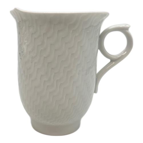 Meissen (マイセン) カップ&ソーサー 波の戯れホワイト