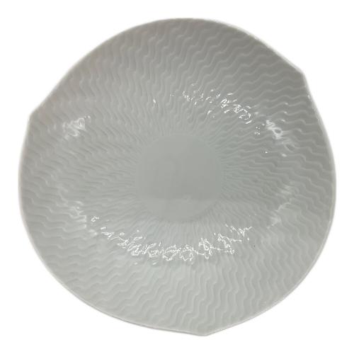 Meissen (マイセン) カップ&ソーサー 波の戯れホワイト