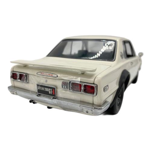 KYOSHO (キョウショウ) モデルカー SKYLINE 2000 GT-R 1/18