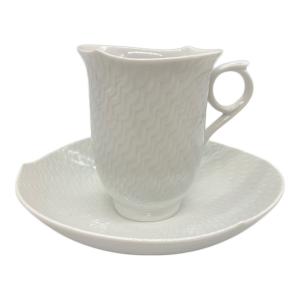 Meissen (マイセン) カップ&ソーサー 波の戯れホワイト