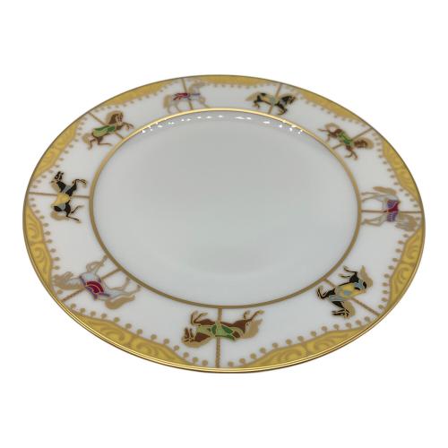 大倉陶園 (オオクラトウエン) プレート 20cm うまくゆく回転木馬