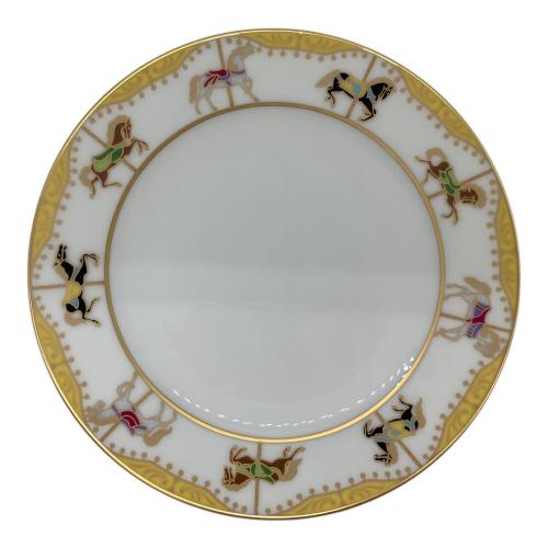 大倉陶園 (オオクラトウエン) プレート 20cm うまくゆく回転木馬