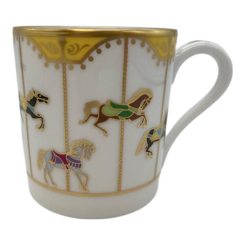 大倉陶園 (オオクラトウエン) マグカップ うまくゆく回転木馬