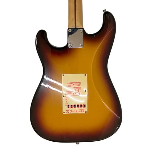 FENDER (フェンダー) エレキギター @ ストラトキャスター ST-43J 1997-2000年製 008392