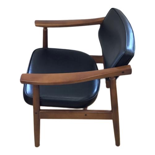 カリモク60 (カリモクロクマル) アームチェアー ブラック×ブラウン 238 1人掛け Dチェア W36450