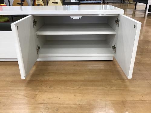 ニトリ テレビボード ホワイト 2枚扉 引き出し付き