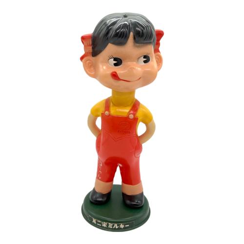 不二家 (フジヤ) ペコちゃん人形