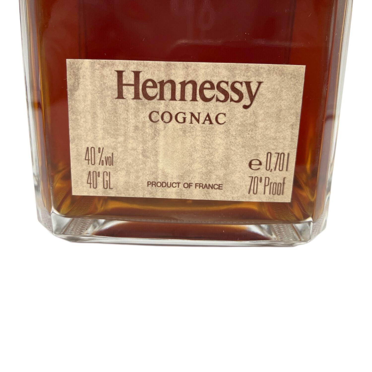 ヘネシー (Hennessy) コニャック 40C° 700ml Book箱付 Hennessy 未開封
