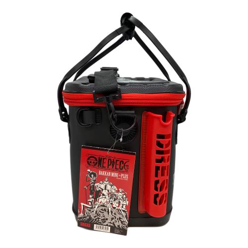 ONE PIECE (ワンピース) バッカンミニ PLUS キャラクターグッズ ブラック×レッド
