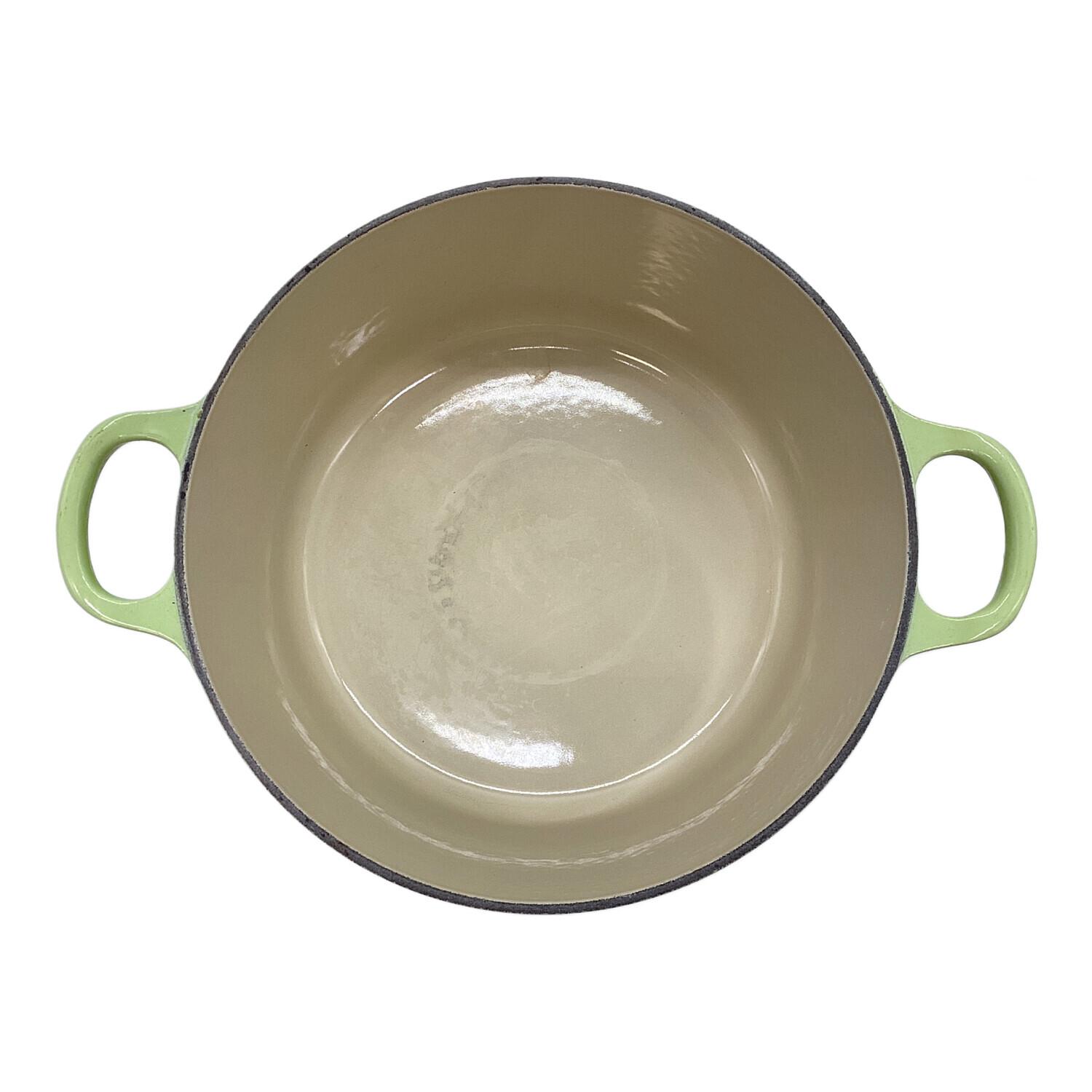 LE CREUSET (ルクルーゼ) 両手鍋 グリーン 22㎝ ココット・ロンド
