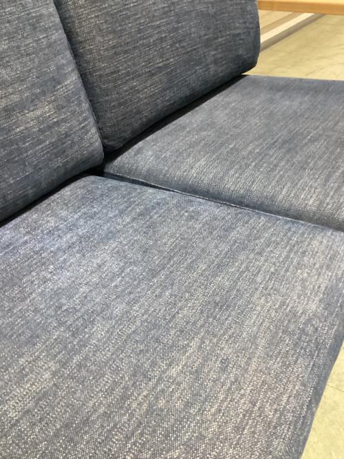 2人掛けソファー ナチュラル×ブルー シミ有