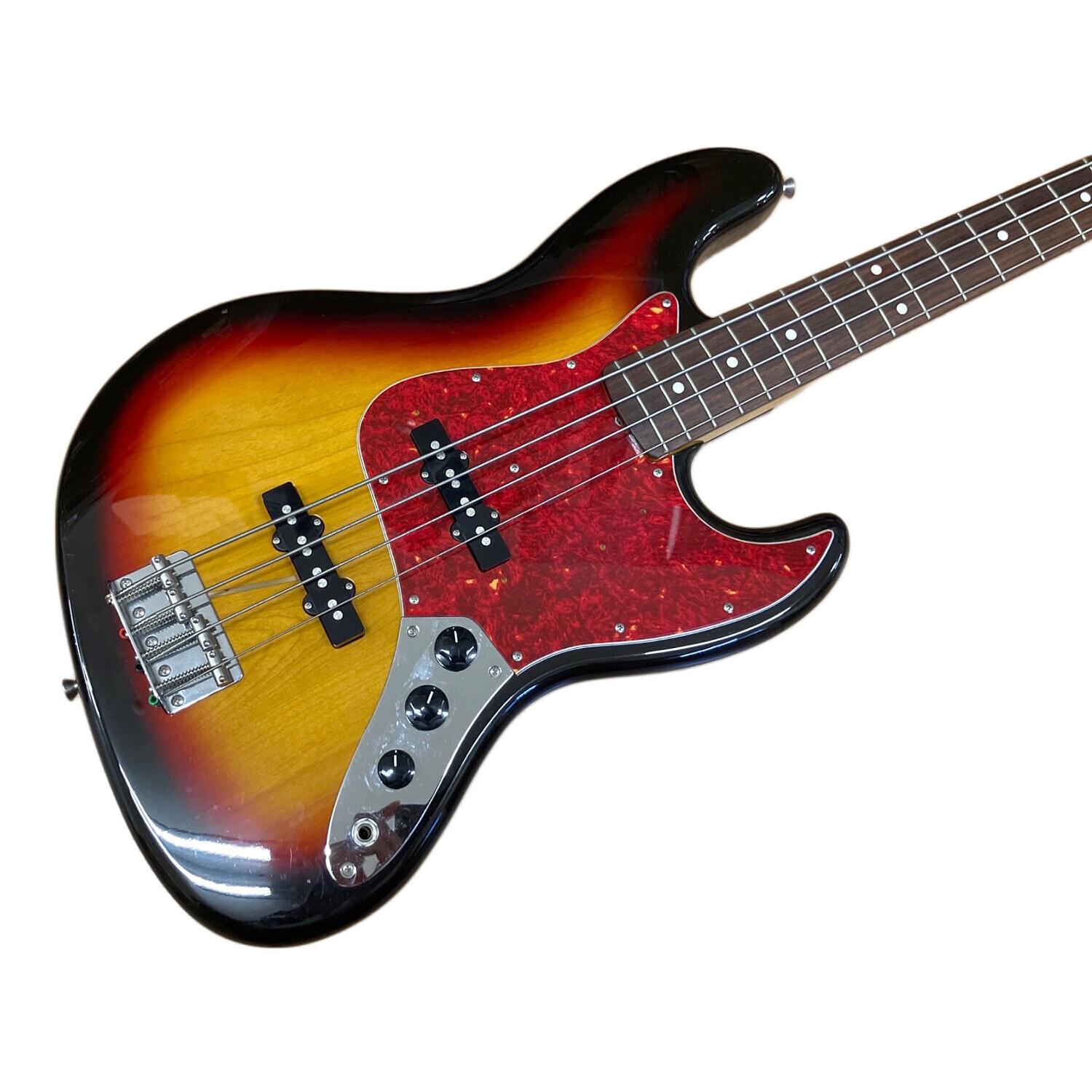 FENDER JAPAN (フェンダージャパン) ジャズベース エレキベース JB62