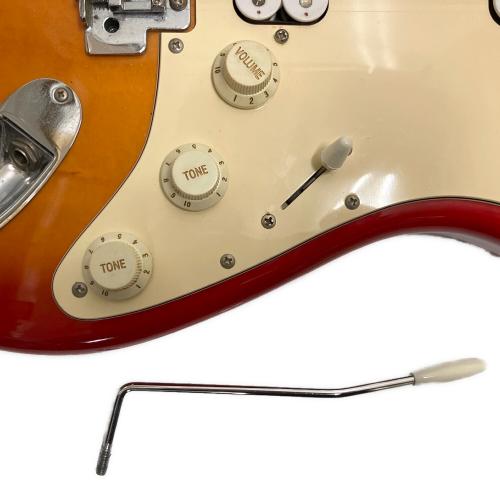 Squier by FENDER (スクワイア) Affinity Serirs ストラトキャスター