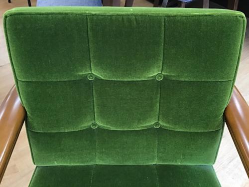 カリモク60 (カリモクロクマル) Kチェア W36170QW モケットグリーン