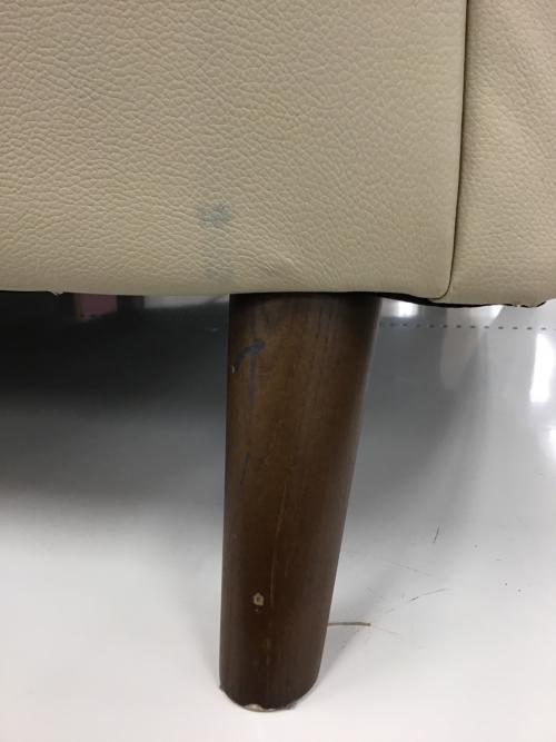 ニトリ 2人掛けソファー アイボリー