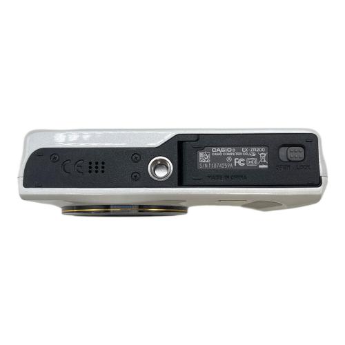 CASIO (カシオ) コンパクトデジタルカメラ EX-ZR200｜トレファクONLINE