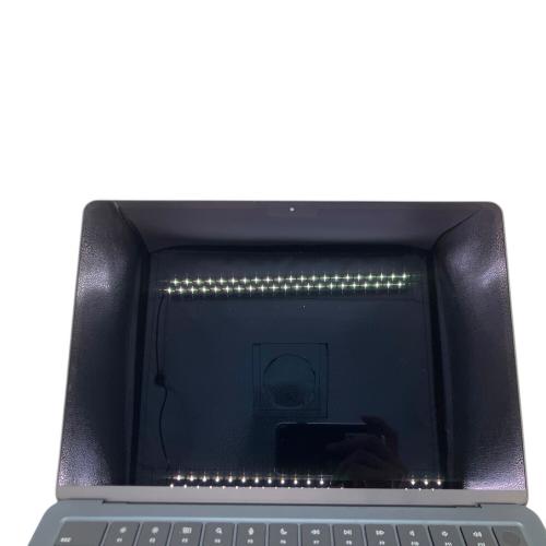 Apple (アップル) MacBook MLY43J/A キズ有 13.6インチ