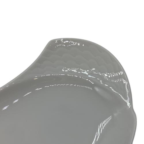 Meissen (マイセン) プレート Y7024-02/53256 波の戯れホワイト