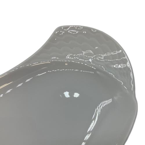 Meissen (マイセン) プレート Y7024-02/53256 波の戯れホワイト