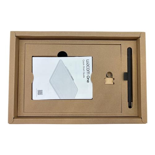 wacom One ペンタブレット DTC121 Pen display12