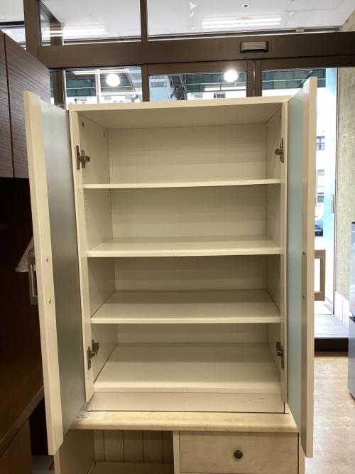 ニトリ 食器棚 ホワイト