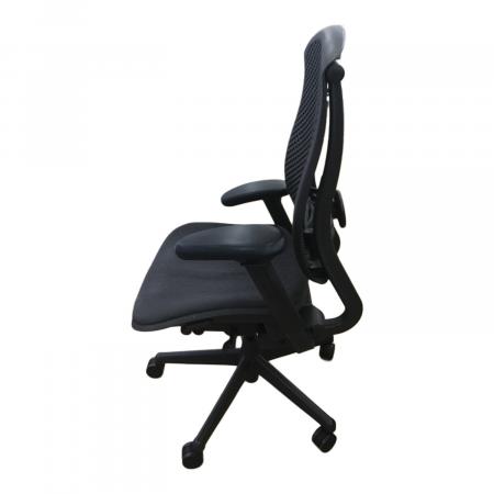Herman Miller (ハーマンミラー) セラチェア 87 ブラック｜トレファク