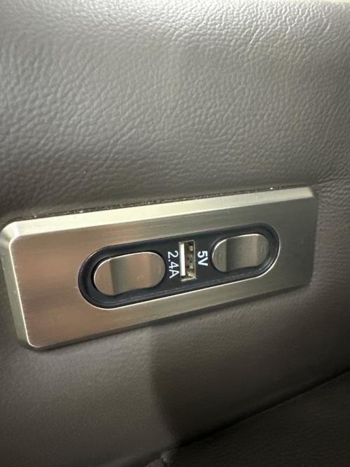 ニトリ 電動リクライニングソファー 56 ブラウン