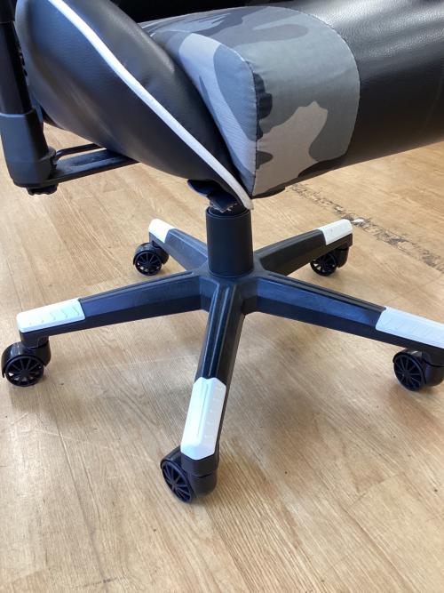 ゲーミングチェア カモ ブラック ARMY