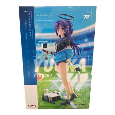 Pokemon Center (ポケモンセンター) ユウリ 可動フィギュア figma