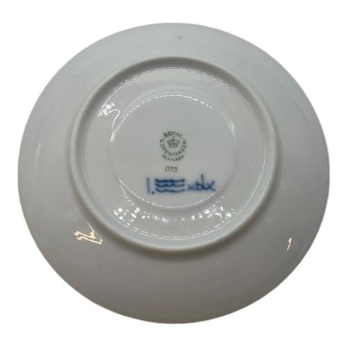 ROYAL COPENHAGEN (ロイヤル・コペンハーゲン) カップ&ソーサー ブルーフルーテッド・ハーフレース