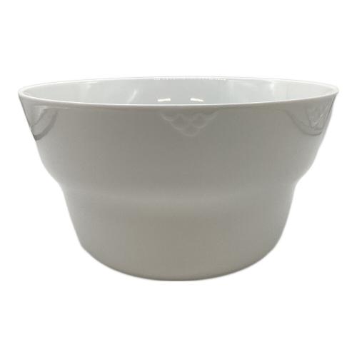 ROYAL COPENHAGEN (ロイヤル・コペンハーゲン) ボウル ホワイトフルーテッド・ハーフレース