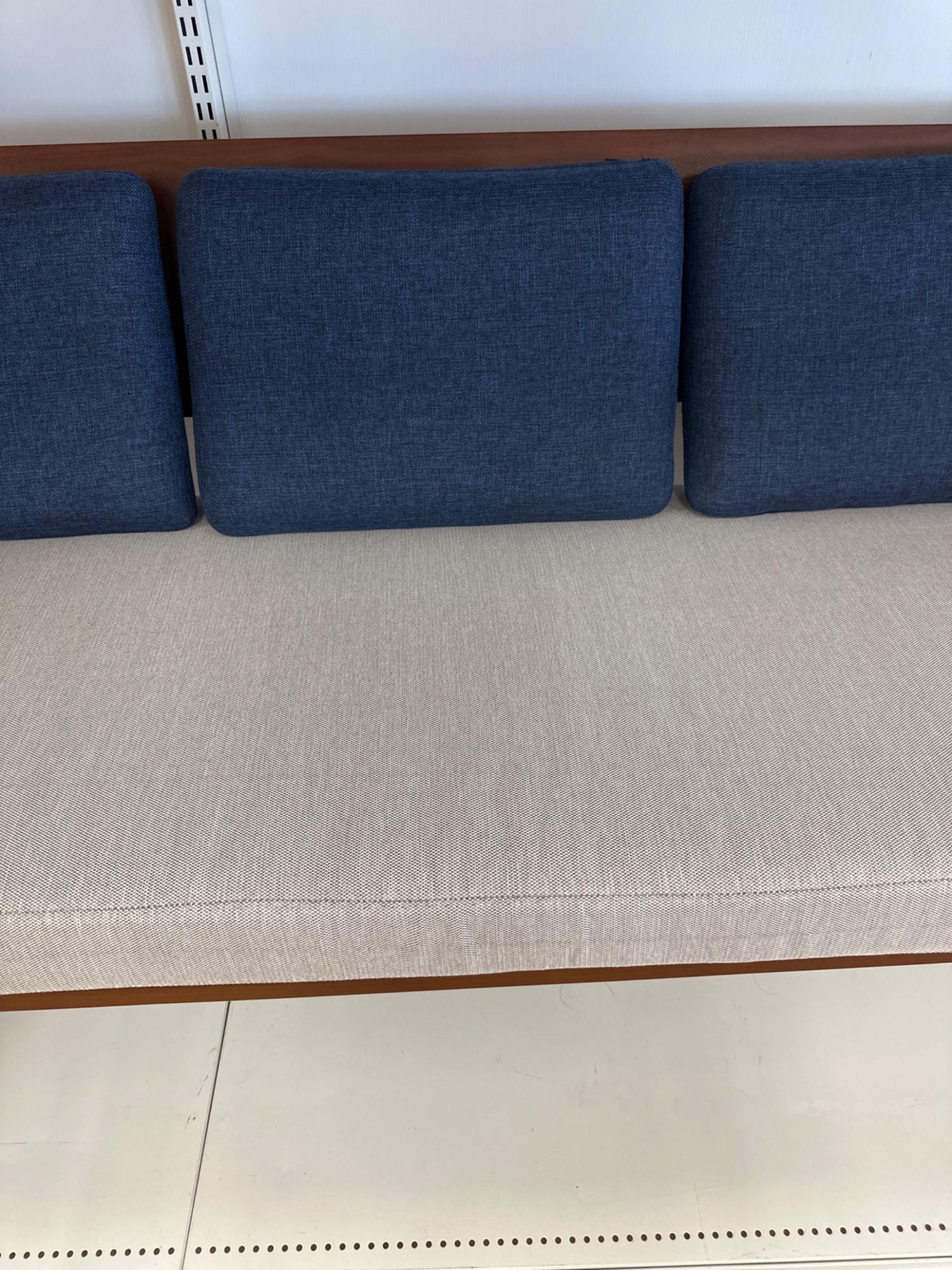 SCANTEAK　三人掛けソファ 替えカバー（新品未使用） SCANTEAK (スキャンティーク) 3人掛けソファー 木枠 カバーリング 286