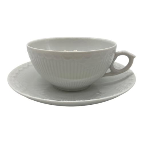 ROYAL COPENHAGEN (ロイヤル・コペンハーゲン) カップ&ソーサー ホワイトフルーテッド・ハーフレース