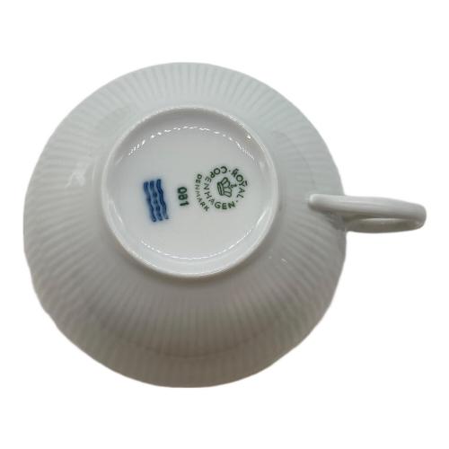 ROYAL COPENHAGEN (ロイヤル・コペンハーゲン) カップ&ソーサー ホワイトフルーテッド・ハーフレース