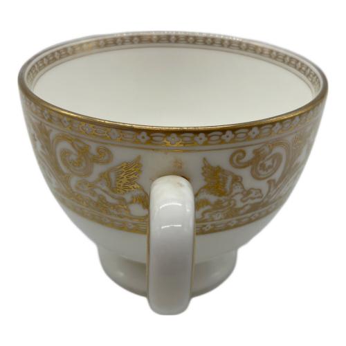 Wedgwood (ウェッジウッド) カップ&ソーサー フロレンティーン・ゴールド