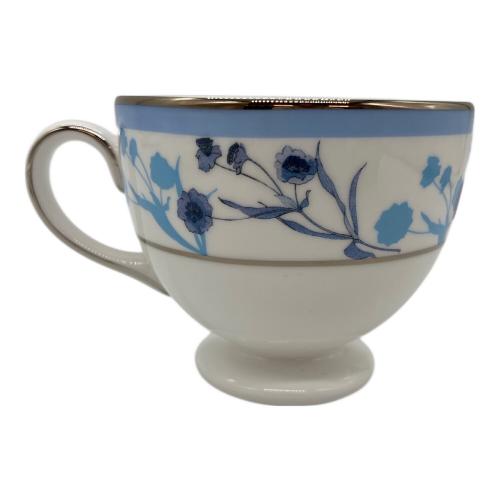 Wedgwood (ウェッジウッド) カップ&ソーサー ▲/青い花/銀