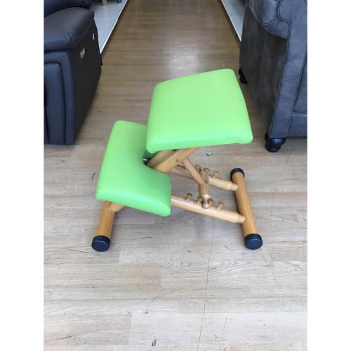 STOKKE (ストッケ) バランスチェアー グリーン×ナチュラル｜トレファク