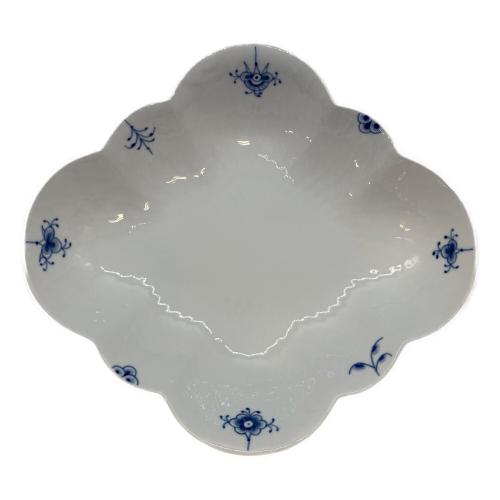 ROYAL COPENHAGEN (ロイヤル・コペンハーゲン) RHOMBIC BOWL ブルーパルメッテ・ブロッサム