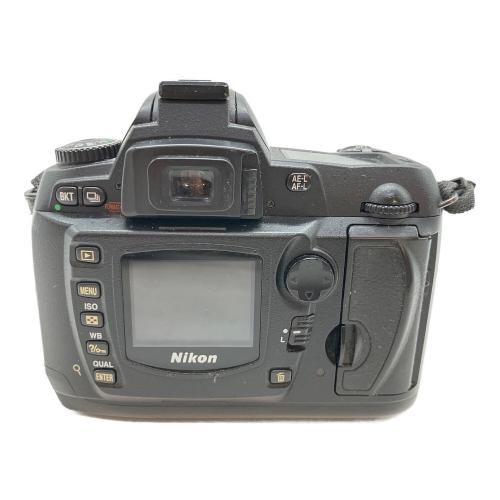 Nikon (ニコン) デジタル一眼レフカメラ D70