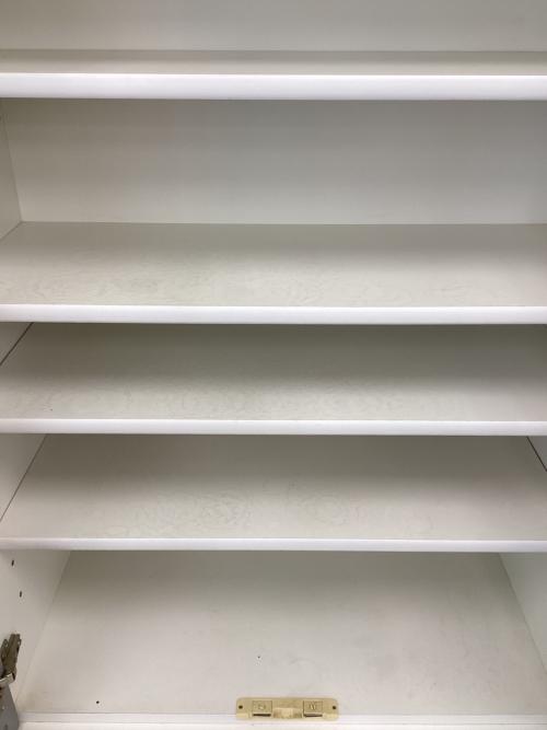 食器棚 シルバー