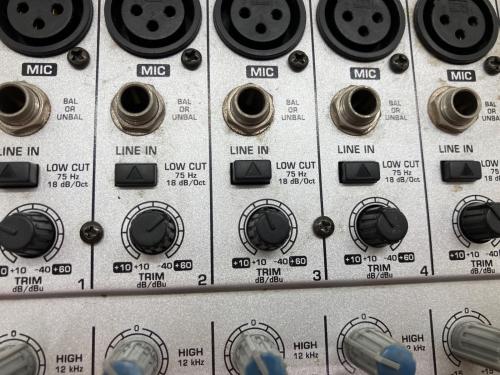 BEHRINGER PAミキサー EURORACK UB1832FX-PRO 通電確認のみ