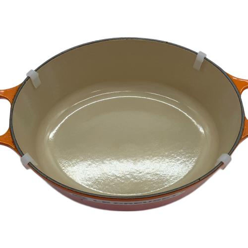 LE CREUSET (ルクルーゼ) 両手鍋 オレンジ ココット・オーバル