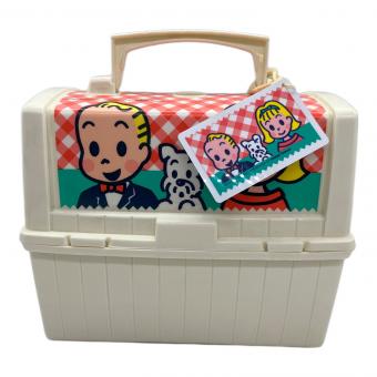 ランチボックス オサムグッズ レッド×ホワイト