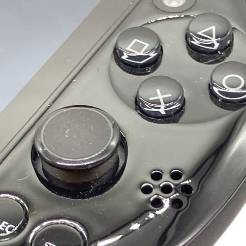 SONY・COMPUTER ENTERTAINMENT (ソニー・コンピューターエンタテイメント) PlayStation Vita Wi-Fiモデル PCH-2000ZA11