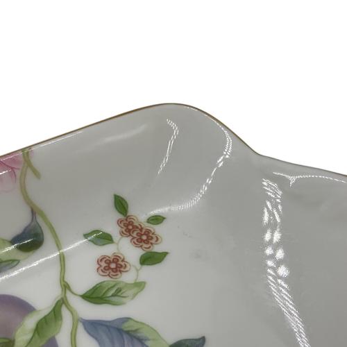 Wedgwood (ウェッジウッド) プレート スウィートプラムダマスク